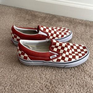 Dusty red/oranges checkered vans